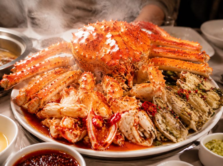 乌审旗俄罗斯帝王蟹多味海鲜套餐